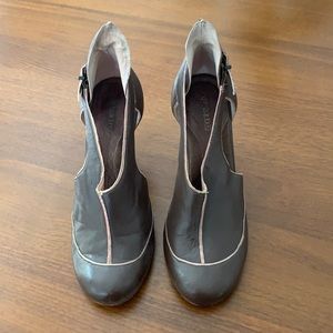 Brown and pink Diesel heels size 7.5